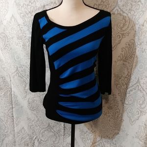 3 quarter sleeve fitted sweater